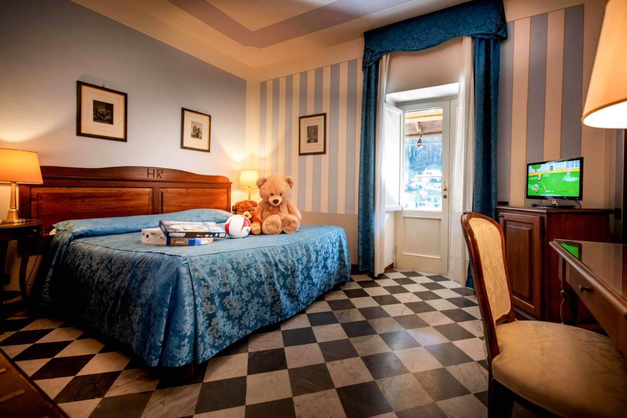 Park Hotel Regina - With Air-Condition And Pool Баньї-ді-Лукка Екстер'єр фото